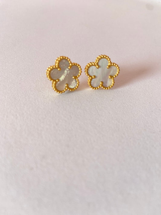 pendientes floral